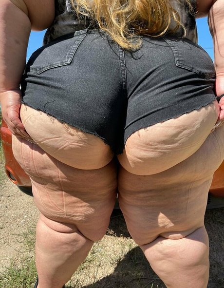 bigbootydee89 Nacktbilder OnlyFans Leaks