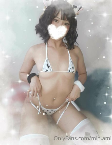 min ami OnlyFans kostenlos