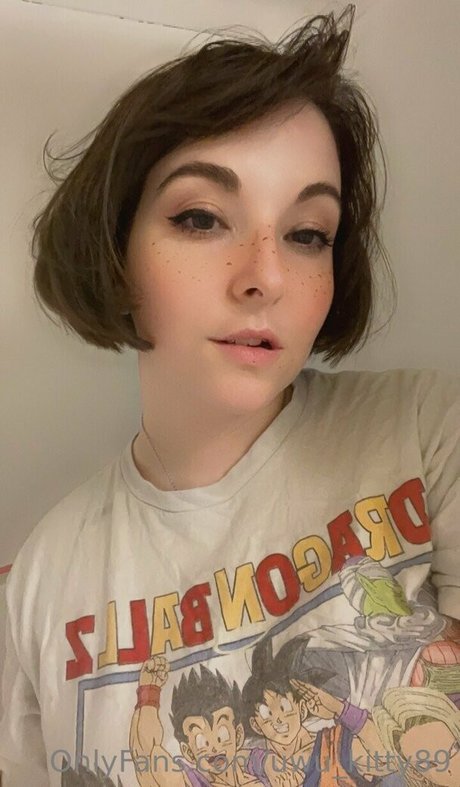 uwu kitty89 OnlyFans Strip