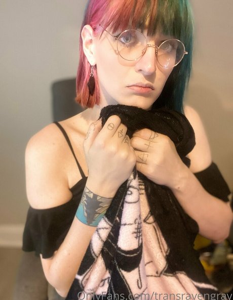 transravengray Leak von OnlyFans-Inhalten