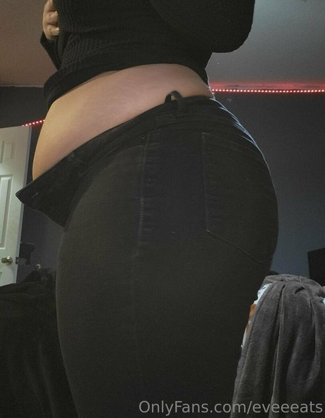 eveeeats Kostenlose OnlyFans-Pornos