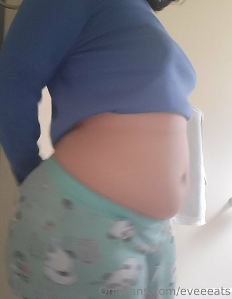 eveeeats Po OnlyFans