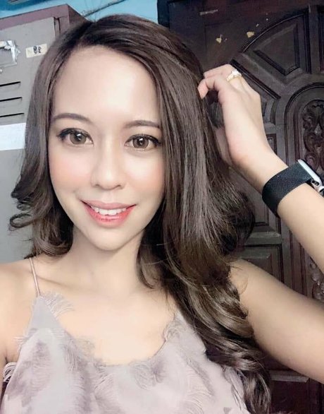 honeyfah OnlyFans geleakte Brüste