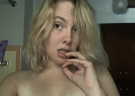 little doe OnlyFans Modelfoto