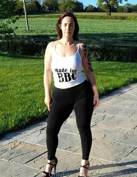 Greeneyez121 Leaked OnlyFans Content