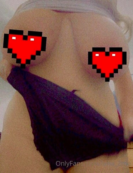 Luna 2me Füße OnlyFans