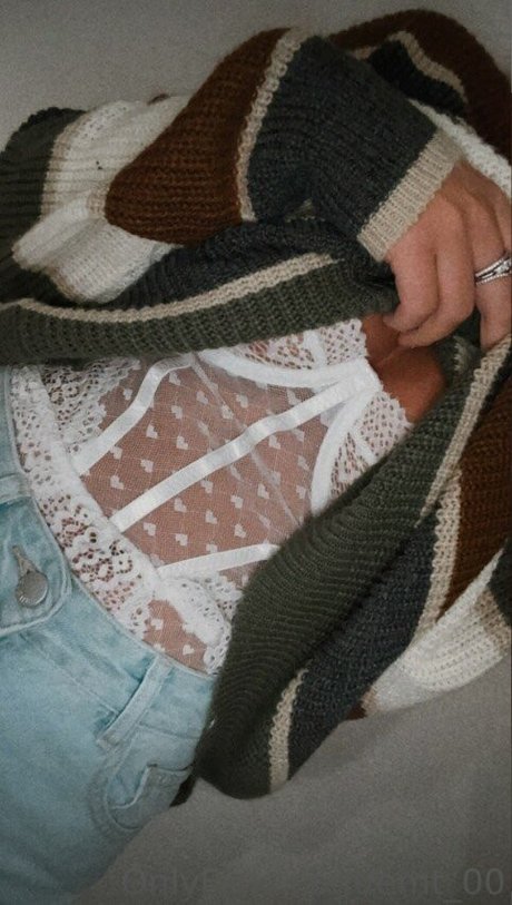 emt 00 Nacktbilder von OnlyFans