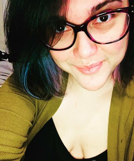 serenitaboo OnlyFans Nacktbilder geleakt