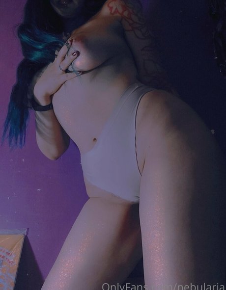 nebularia Leak von OnlyFans-Inhalten