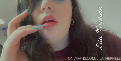 lila nephele OnlyFans geleakte Pornografie