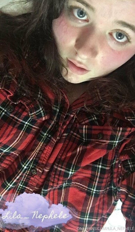 lila nephele Leaked OnlyFans Bilder