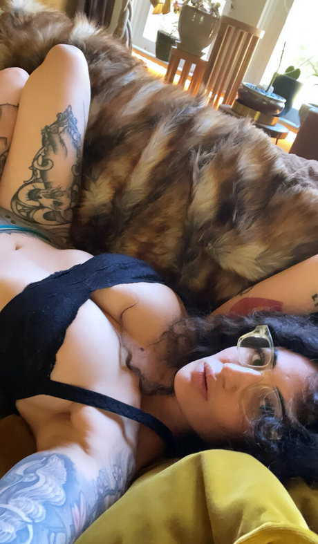 arabelleraphael Nacktbilder von OnlyFans geleakt