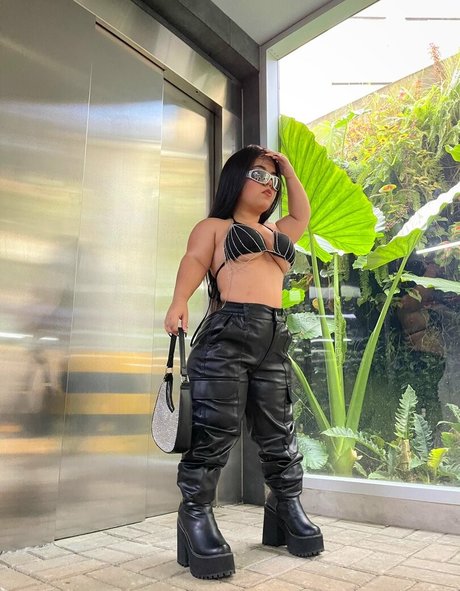 Maria Guevito OnlyFans-Post