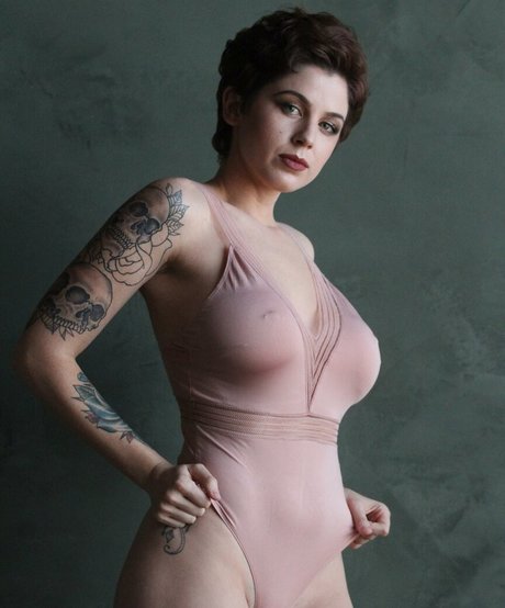 Punkqueenxoxo Neue geleakte OnlyFans-Inhalte