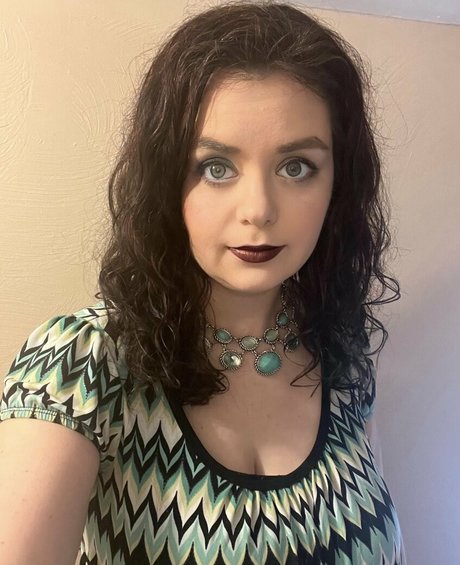 shannabanana123 OnlyFans Nackt