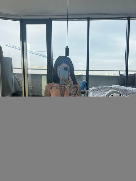 Stephanie Raszolkov OnlyFans-Inhalte