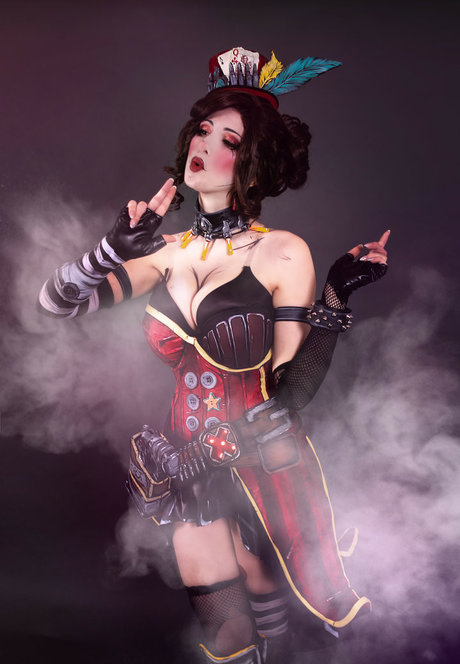 Tina Kinz OnlyFans-Fotos