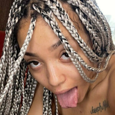 Nova Star OnlyFans-Inhalte