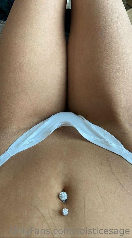 solsticesage OnlyFans Nacktbilder