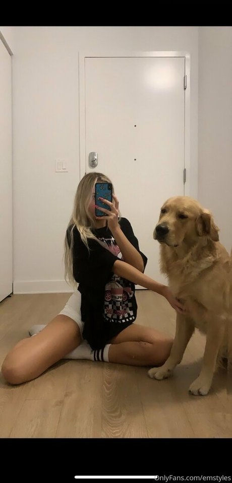 Dressupblondie OnlyFans Leak