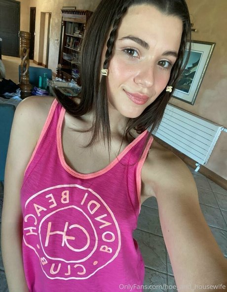 hoe and housewife OnlyFans-Sex