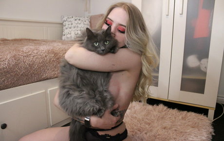 ladyoxytocin OnlyFans Leaks