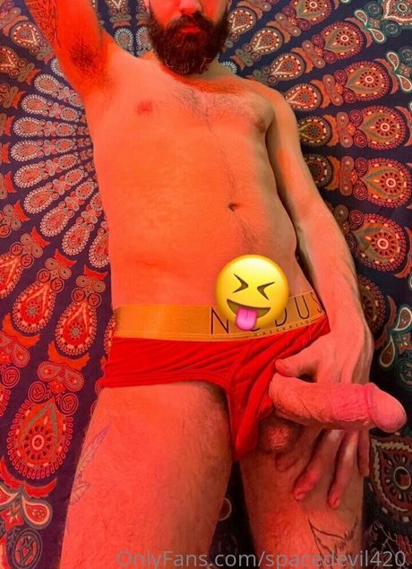 spacedevil420 Nacktpornos von OnlyFans geleakt