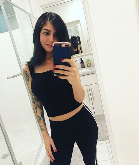 Bnans OnlyFans Bilder