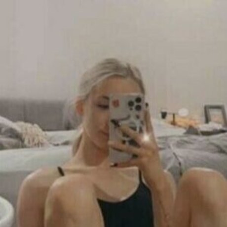 spicccy t Oben ohne OnlyFans