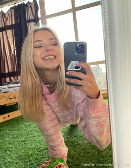 Sojourncouple OnlyFans schlank