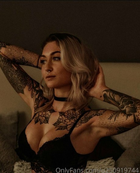 sarahmeeeow Nacktbilder von OnlyFans geleakt