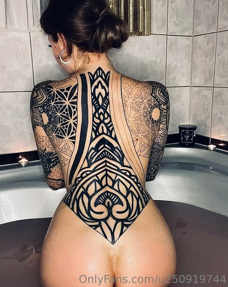 sarahmeeeow OnlyFans Nacktfotos