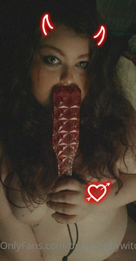 onechubbywitch OnlyFans Model Bilder