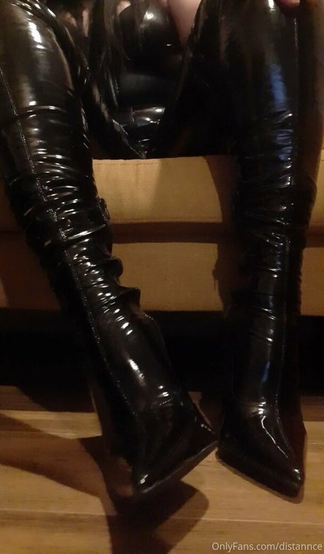 distannce OnlyFans Lesbisch