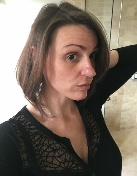 Suranne Jones Sex auf OnlyFans