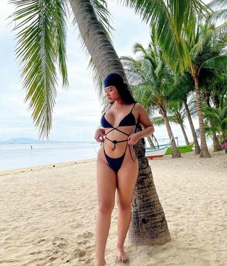 Stephanie Licas OnlyFans