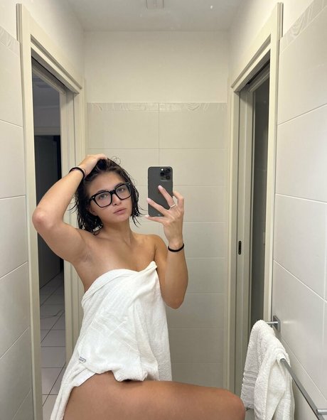 Ariorazi Wolfino27 OnlyFans-Seite