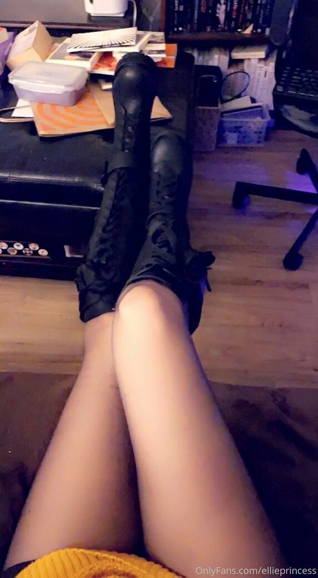 ellieprincess OnlyFans Fotos