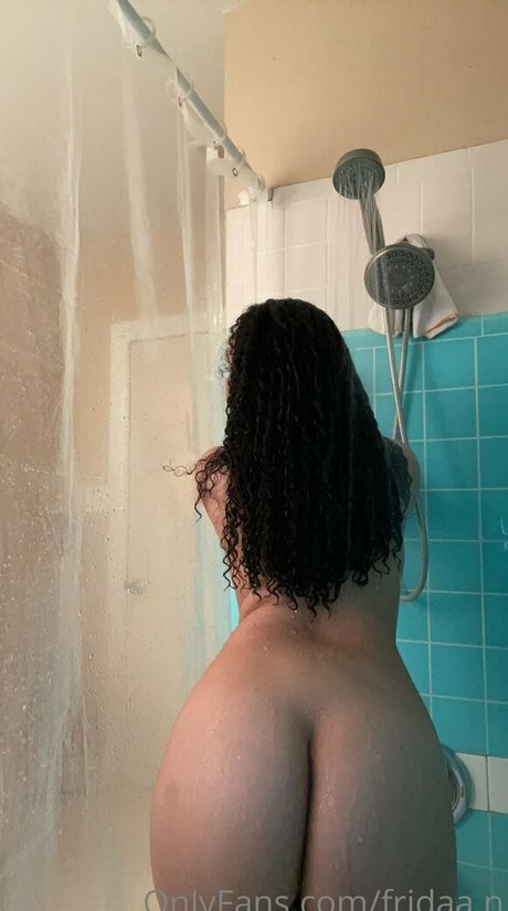 fridaa n OnlyFans-Sex