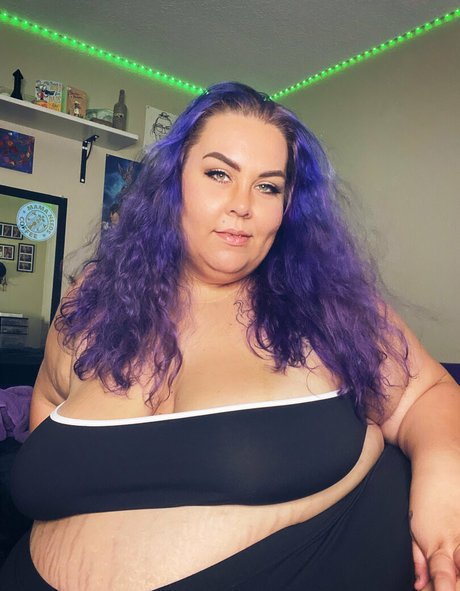 reginaagorge Sex auf OnlyFans