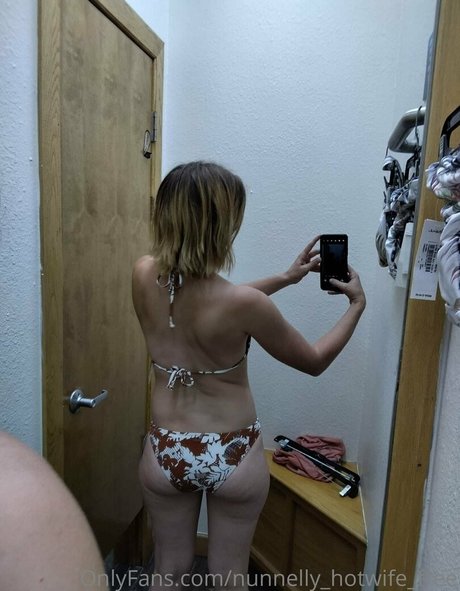 nunnelly hotwife free Nacktbilder geleakt OnlyFans geleakt