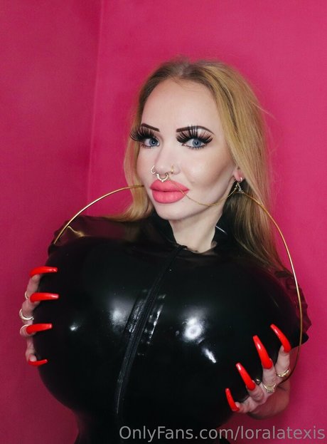 loralatexis Nacktbilder von OnlyFans geleakt