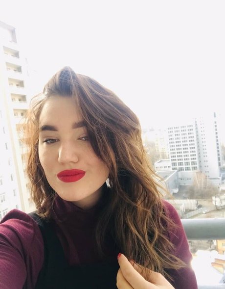 bella sun_ OnlyFans-Leaks