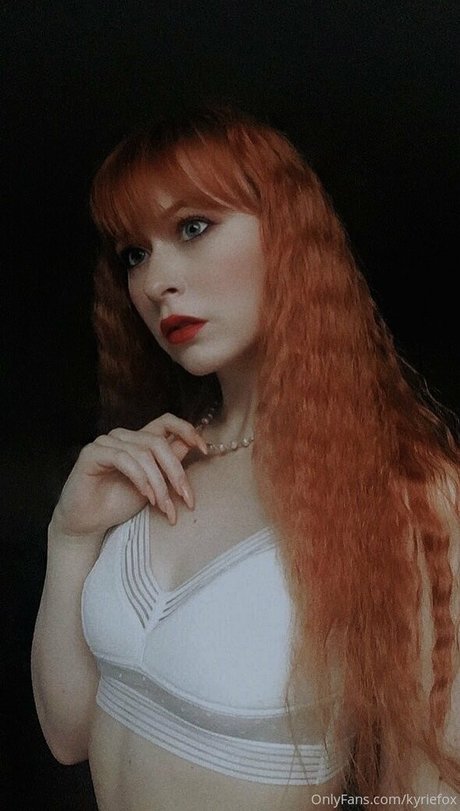 kyriefox Brüste OnlyFans