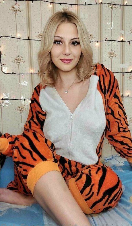 virtualgirlfriend33 OnlyFans Bilder nackt