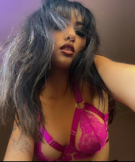 Arivalilith Nacktbilder von OnlyFans geleakt