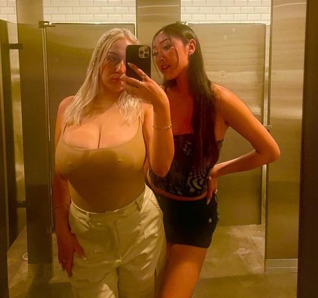 Holly Youpa Joi OnlyFans