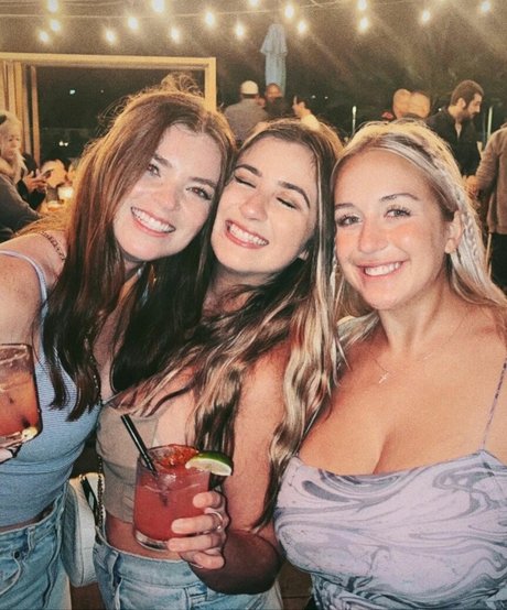 Holly Youpa Nacktbilder geleakt OnlyFans