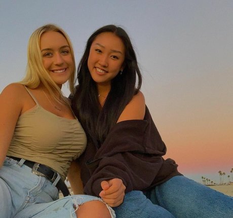 Holly Youpa OnlyFans Nacktbilder