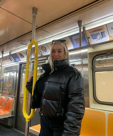 Holly Youpa OnlyFans Porno